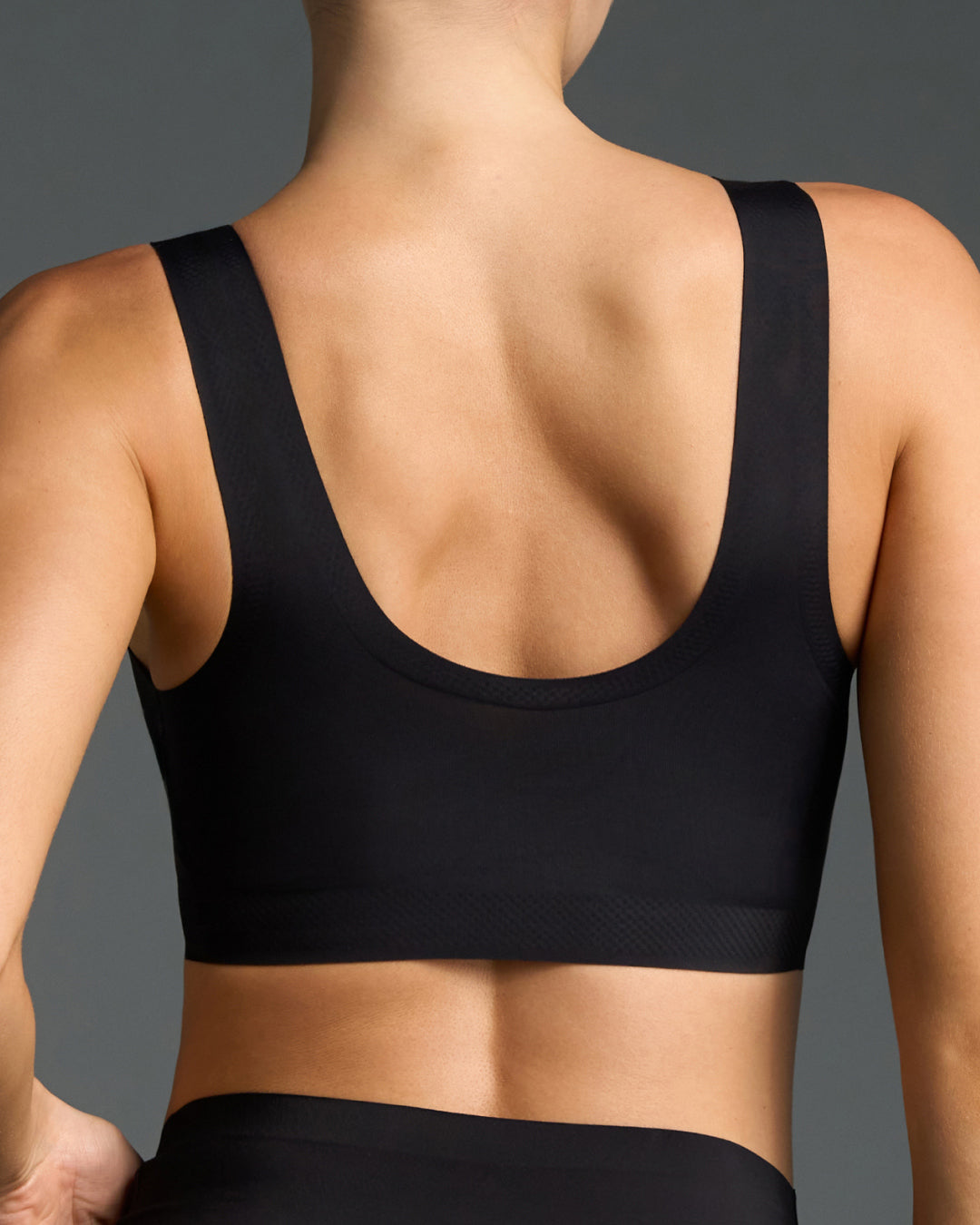 Wireless Bralette in Black