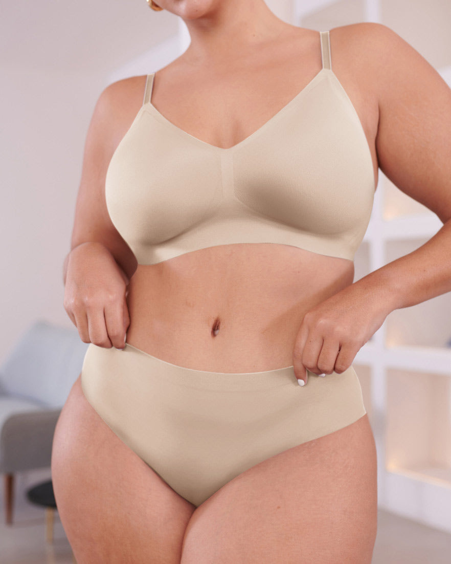 Castle Wall High Cut Highwaisted
