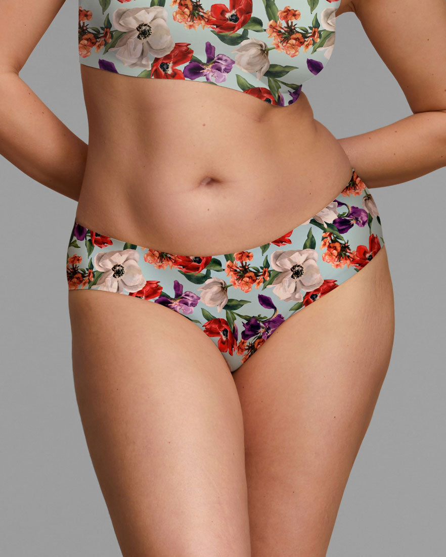 Exotic Botanical Brief